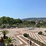 F2 Climatise, Piscine, Parking, A Pied Apartment Antibes