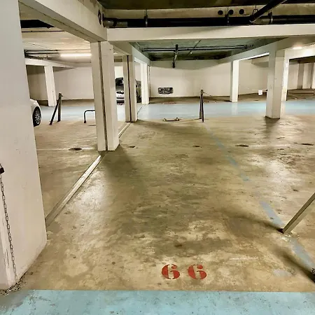 F2 Climatise, Piscine, Parking, A Pied 公寓 *