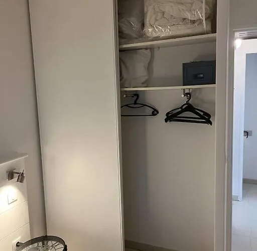 公寓 F2 Climatise, Piscine, Parking, A Pied