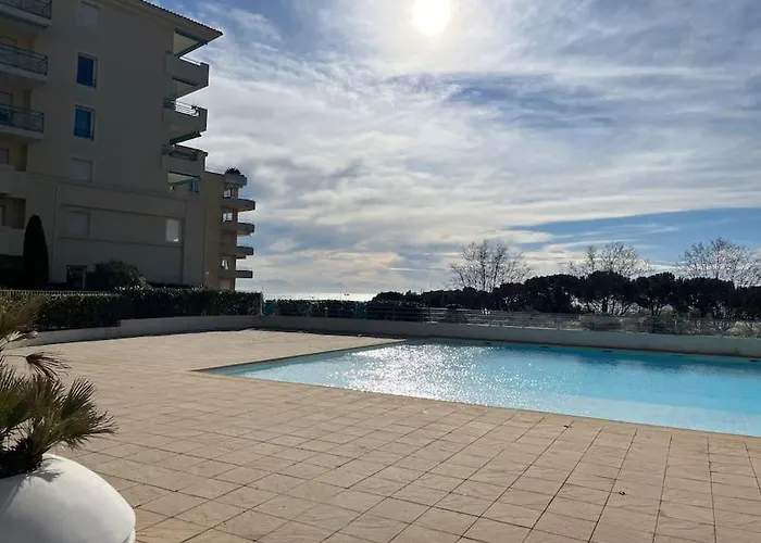 公寓 F2 Climatise, Piscine, Parking, A Pied